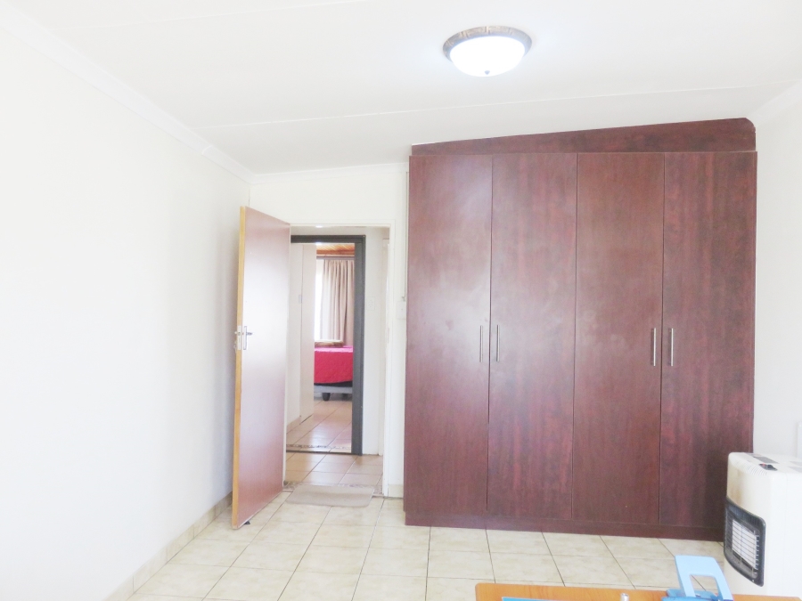 3 Bedroom Property for Sale in Deneysville Free State